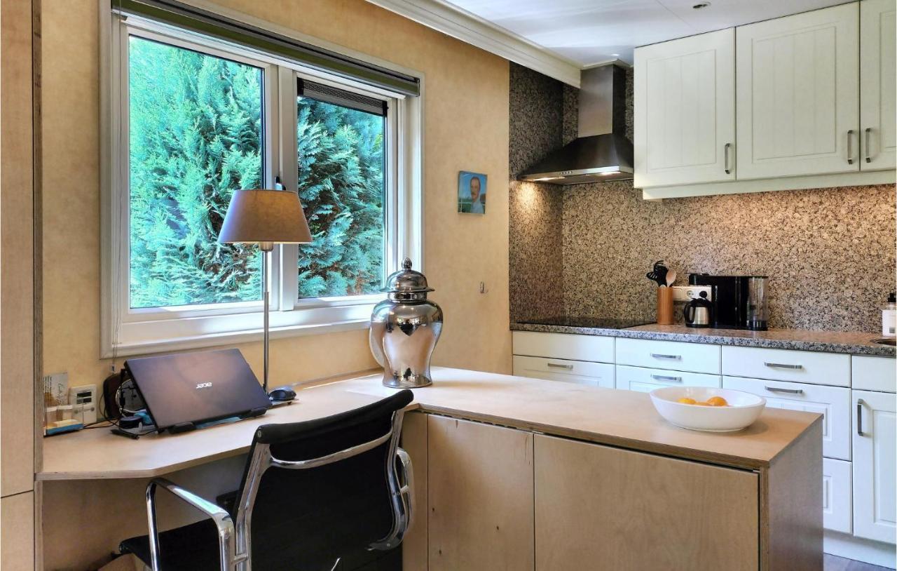 Cozy Home In Vorden With Kitchen Extérieur photo